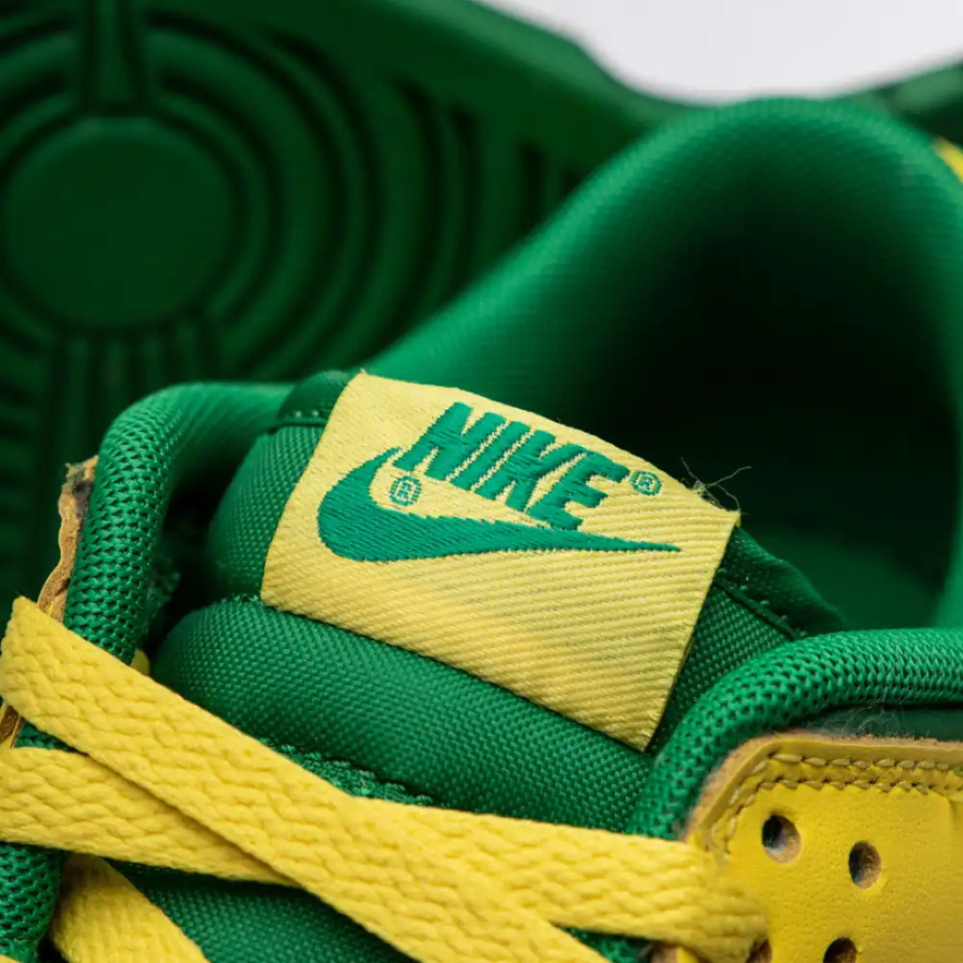 Nike Dunk Low Reverse Brazil