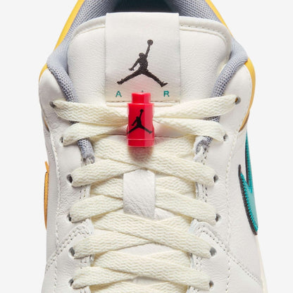 Jordan 1 Low Premium Lace Toggle