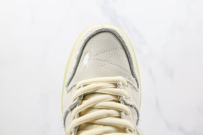 Nike SB Dunk Low Mummy