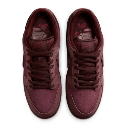 Nike SB Dunk Low City of Love