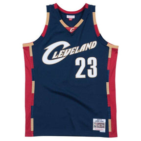 Regata NBA Cleveland Cavaliers 2008/09 Mitchell & Ness Hardwood Classics Swingman Azul Marinho LeBron James