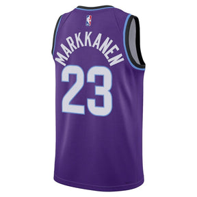 Regata NBA Utah Jazz Icon Edition Swingman Badge Jersey Lauri Markkanen 23 Roxa